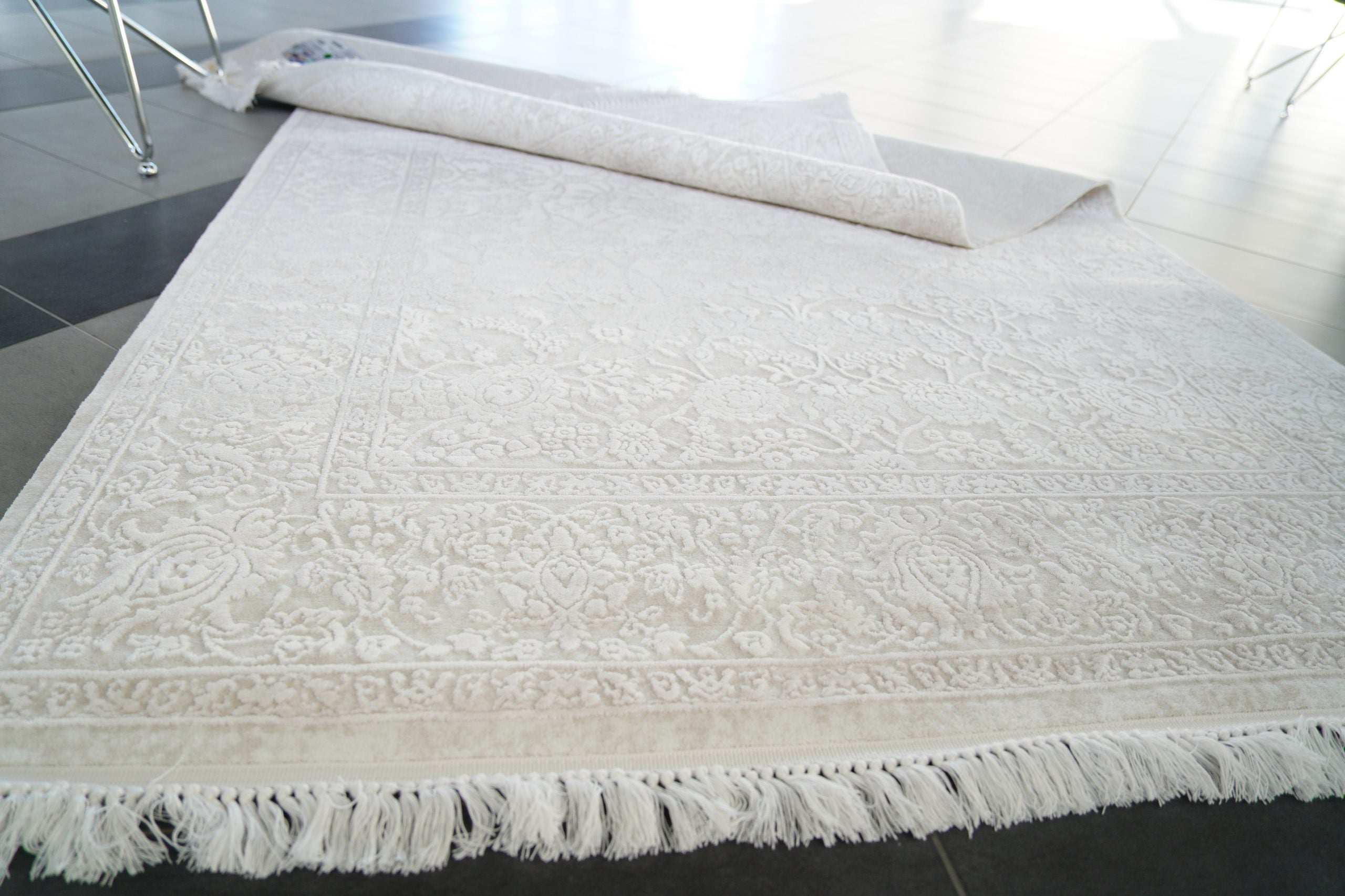 PREMIUM Abstract Bedroom Carpet Cream/Beige Acrylic - Aysil 4686A